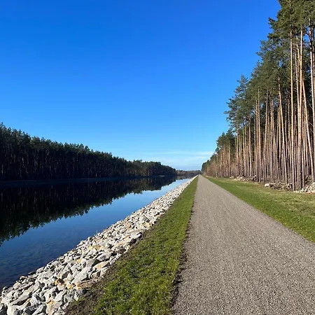 Nyaraló Haus Mit Garten *